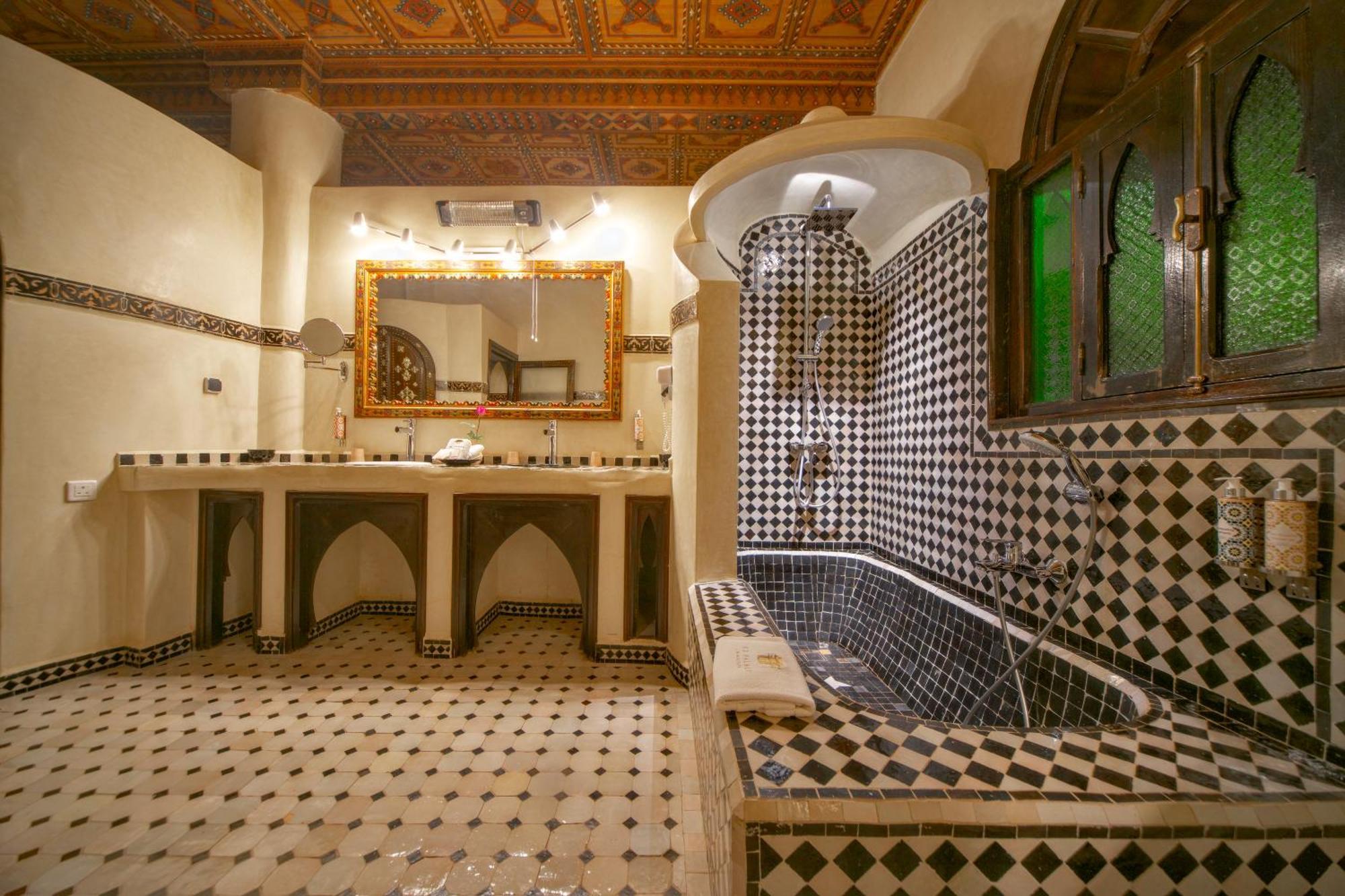 Oz Palace Ouarzazate & Spa Tajda Luaran gambar